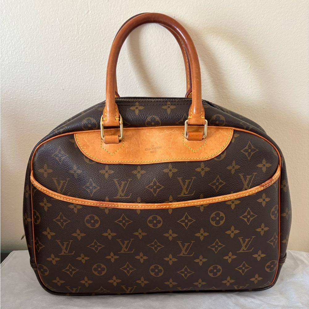 Louis Vuitton Monogram Deauville